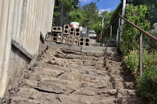 Schodiště mezi ulicí Na Říháku a Strážovskou ulicí, 3.7.2019